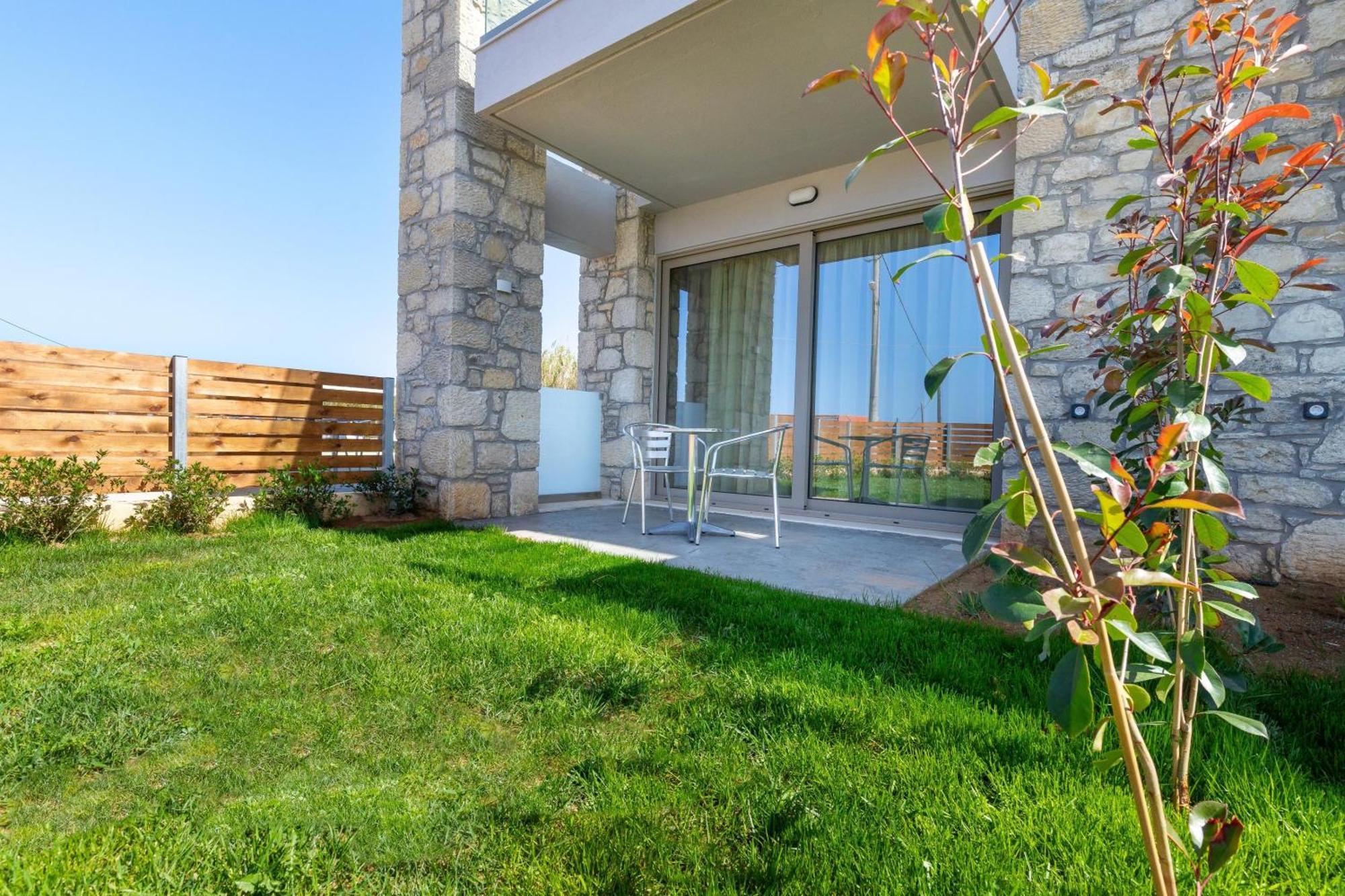 Achatis Apartments With Sea View Kolimvárion Ngoại thất bức ảnh