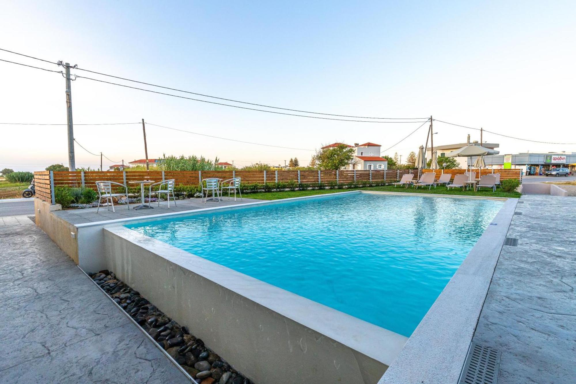 Achatis Apartments With Sea View Kolimvárion Ngoại thất bức ảnh