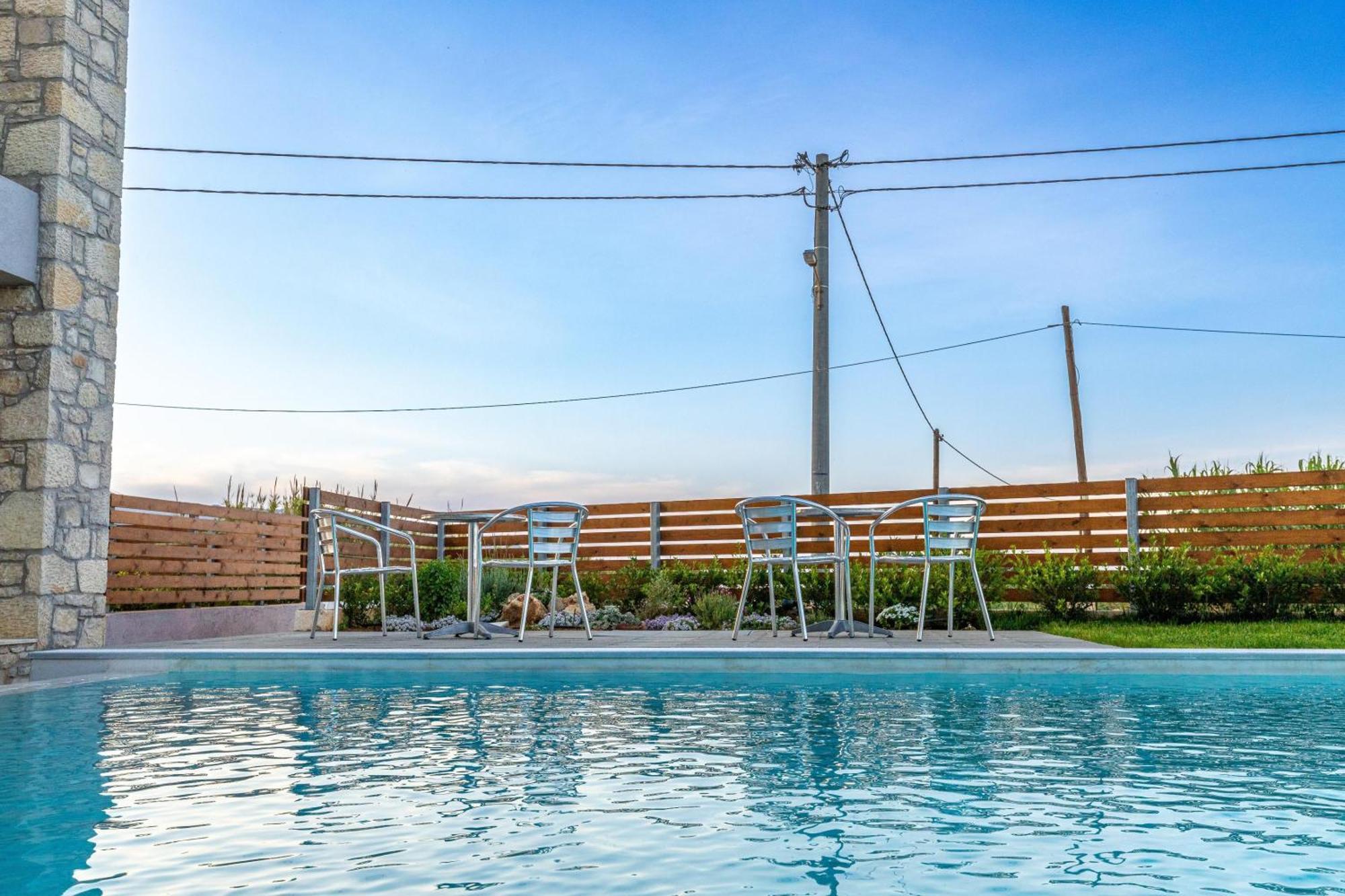 Achatis Apartments With Sea View Kolimvárion Ngoại thất bức ảnh