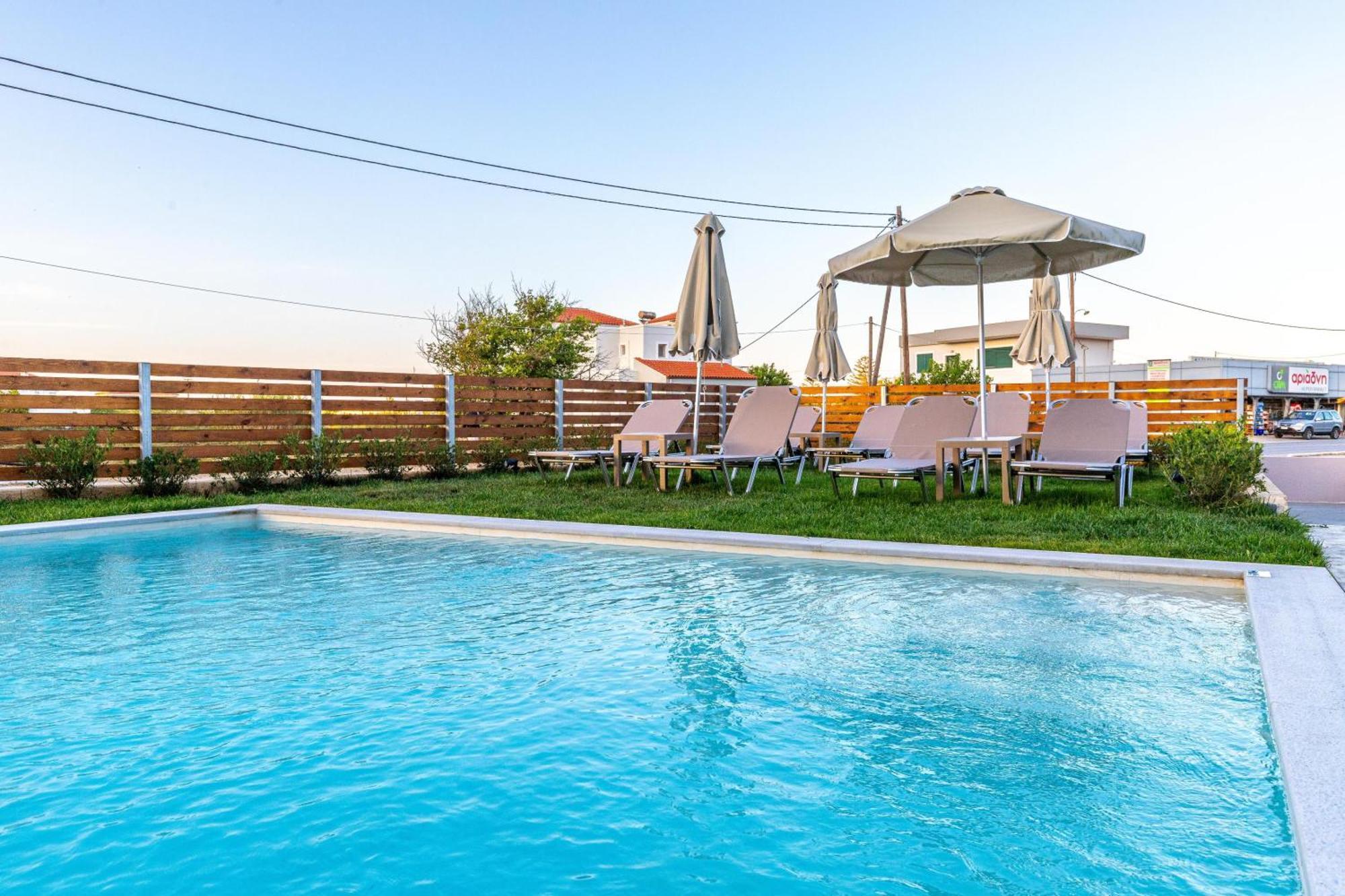 Achatis Apartments With Sea View Kolimvárion Ngoại thất bức ảnh